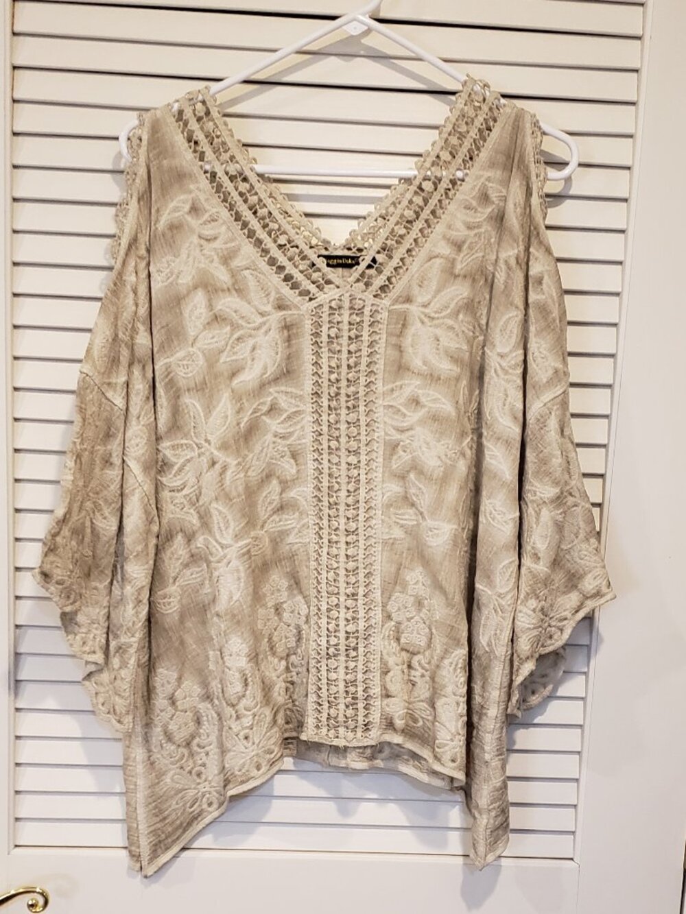 Spiaggia Dolce Large 100% cotton embroidered Blouse